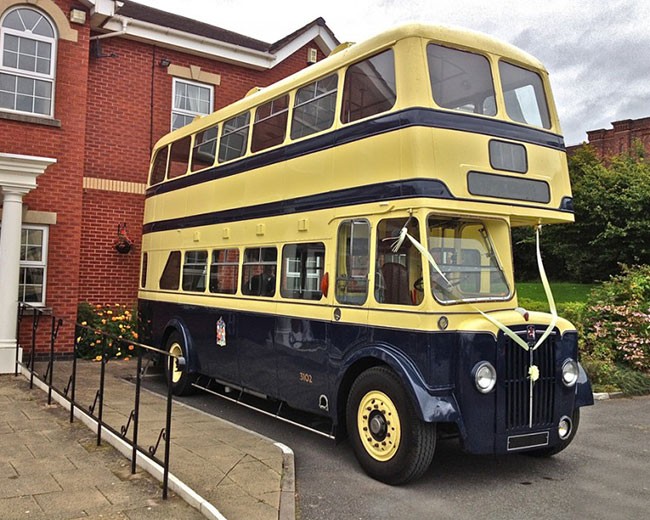 Classic Wedding Cars image 19