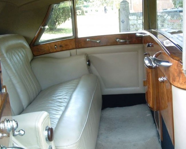 Classic Wedding Cars image 19