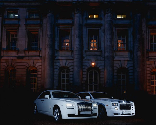 Modern Wedding Cars image 18