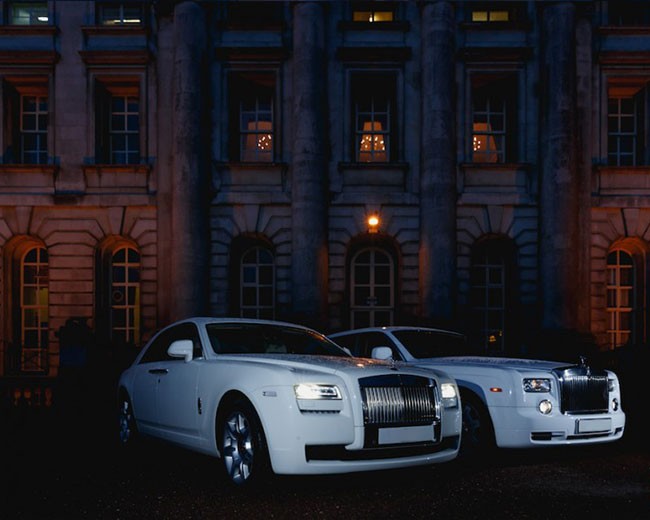 Modern Wedding Cars image 18