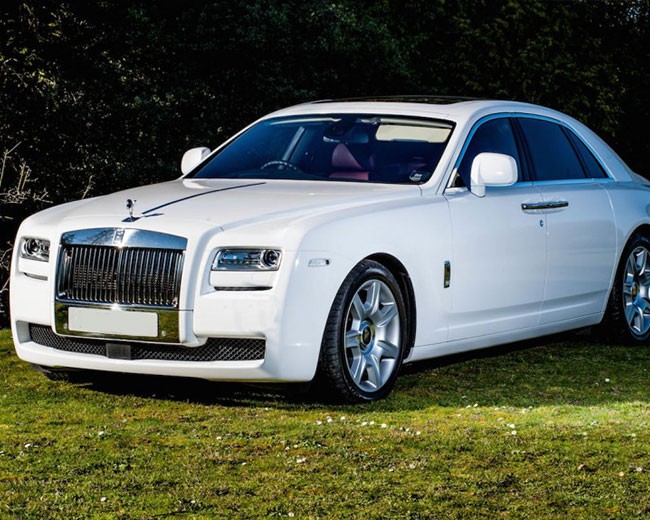 Modern Wedding Cars image 18