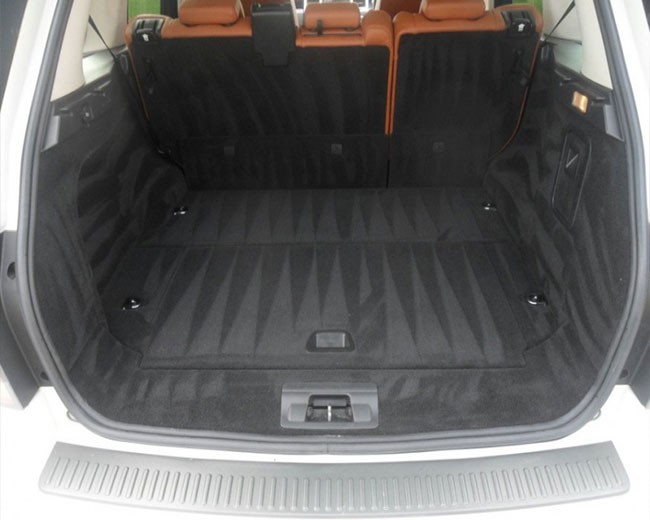 Modern Wedding Cars image 18